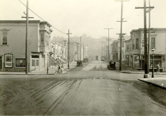 1929年，20街和约克街的交汇处(由旧金山公共图书馆提供)